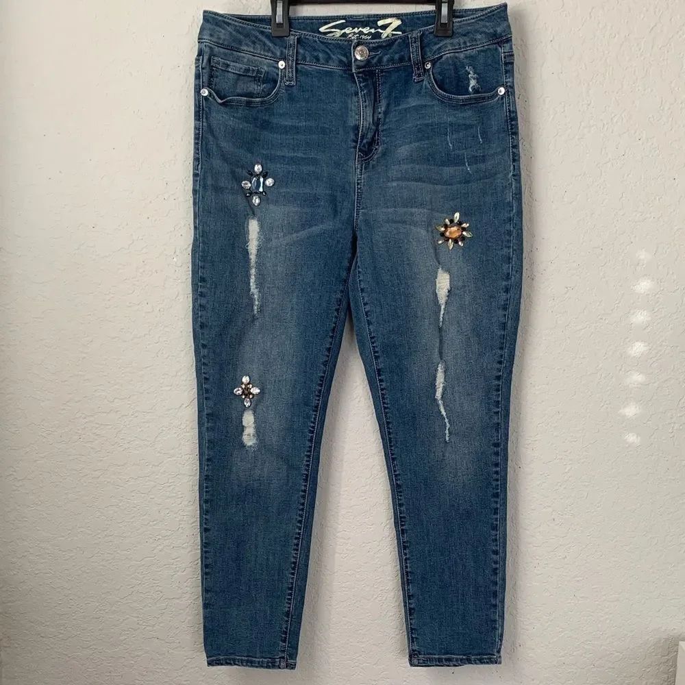 Seven7 Women's Ankle Skinny Distressed Blue Embellished Jeans Size 16
